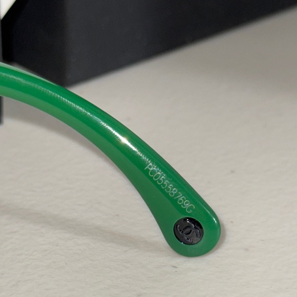 Chanel Green BLACK NEW AUTHENTIC RARE Sunglasses - Picture 7 of 7